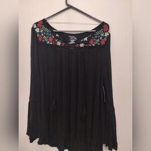 Women's long sleeve shirt new with tags